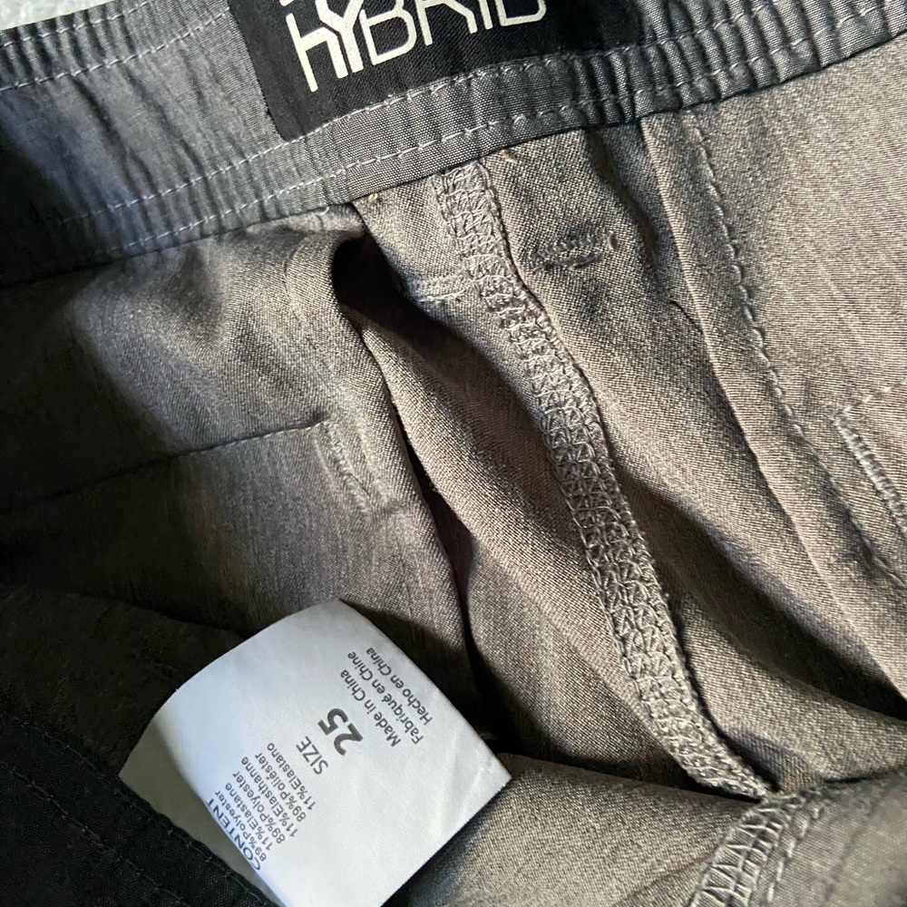 O'Neill boys bundle of 3 items Black Casual Shorts & warm joggers cool evenings - Picture 4 of 7